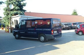 bus transporu na lotnisko